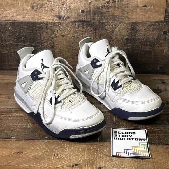 Nike Air Jordan 4 IV Retro White Midnight Navy BQ7669-140 Kids Shoes size 1.5Y - Picture 1 of 10